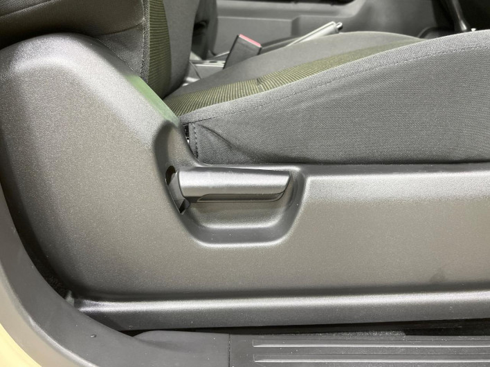 2019 Suzuki Jimny 3BA-JB64W (UW-69f0215604179)[6]