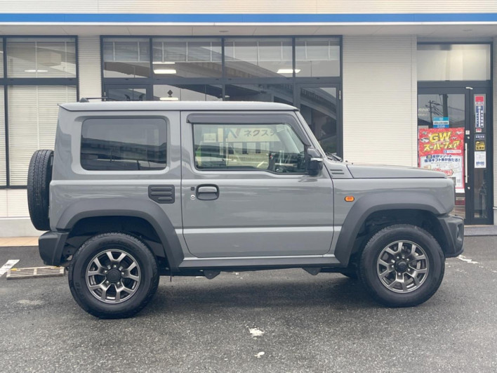 2024 Suzuki Jimny Sierra 3BA-JB74W (UW-69f0215a3418a)[18]