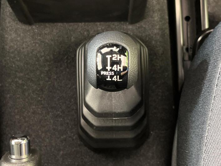 2024 Suzuki Jimny Sierra 3BA-JB74W (UW-69f0215a34e10)[19]