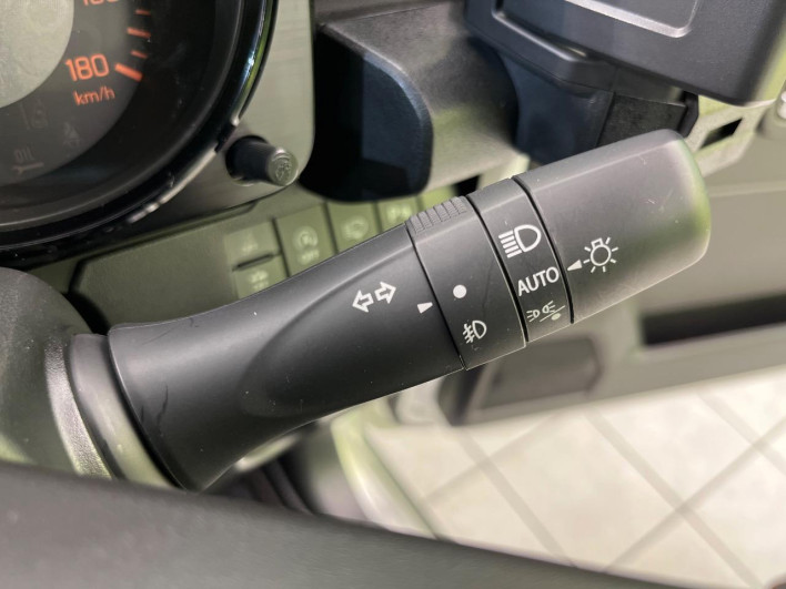 2024 Suzuki Jimny Sierra 3BA-JB74W (UW-69f0215a34e10)[13]