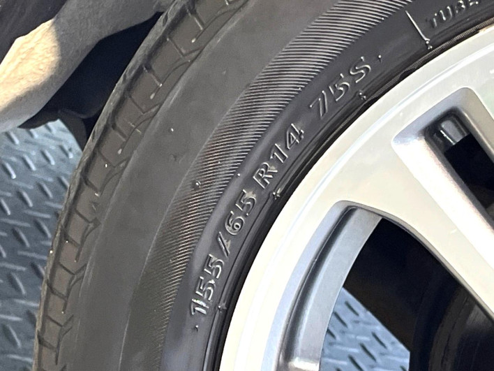 2013 Honda N-BOX DBA-JF1 (UW-69f0215adaf6c)[19]