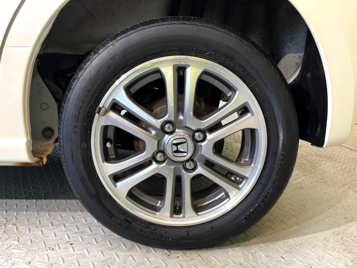 2013 Honda N-BOX DBA-JF1 (UW-69f0215adaf6c)[22]