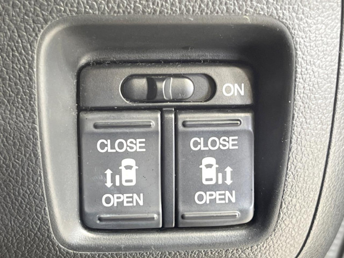 2015 Honda N-BOX DBA-JF1 (UW-69f0215bd910b)[7]