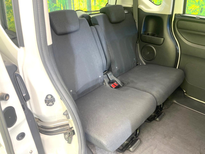 2015 Honda N-BOX CUSTOM DBA-JF1 (UW-69f0215c1ef8c)[14]