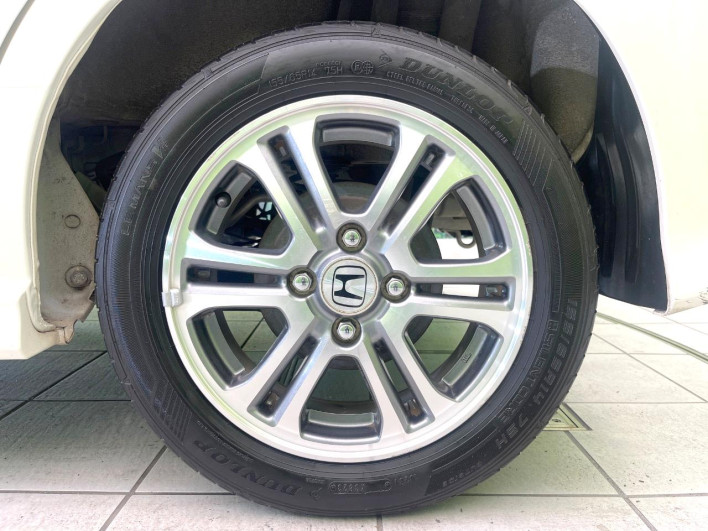 2015 Honda N-BOX CUSTOM DBA-JF1 (UW-69f0215c1ef8c)[10]