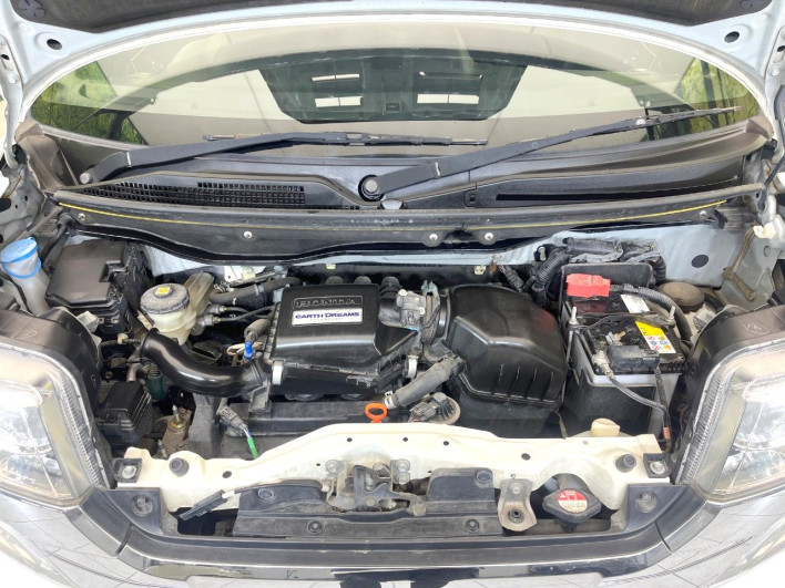 2015 Honda N-BOX CUSTOM DBA-JF1 (UW-69f0215c1ef8c)[4]