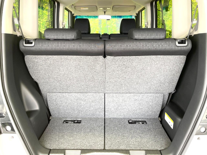 2016 Honda N-BOX CUSTOM DBA-JF1 (UW-69f0215d15d62)[18]