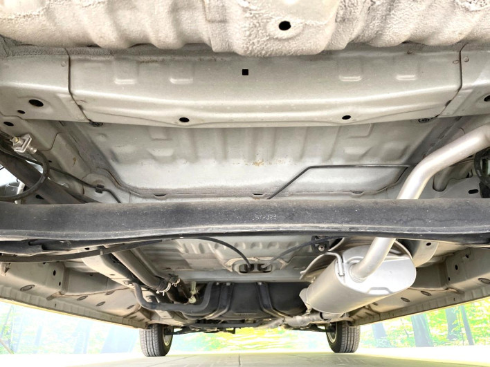 2016 Honda N-BOX CUSTOM DBA-JF1 (UW-69f0215d15d62)[21]