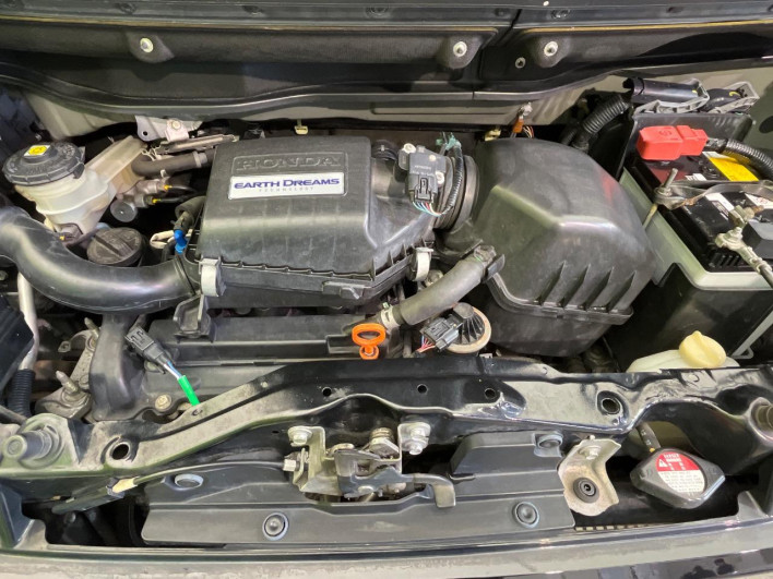 2016 Honda N-BOX DBA-JF1 (UW-69f0215d3ad10)[4]