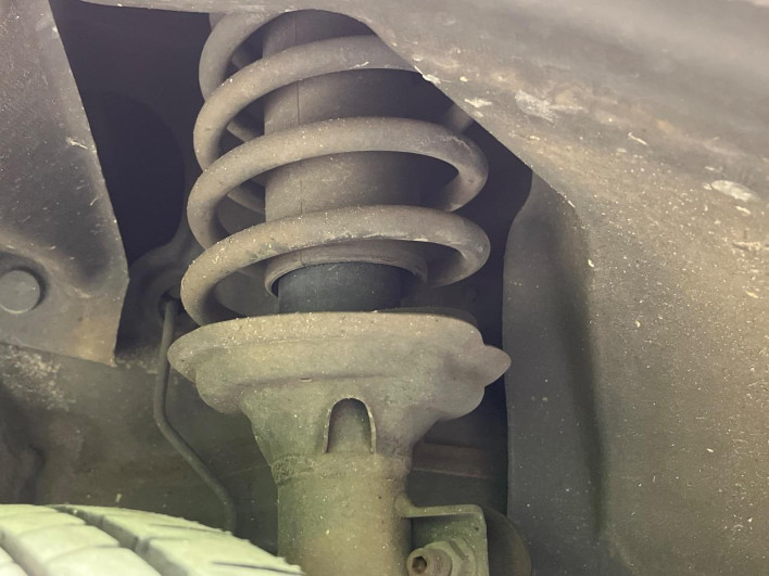 2016 Honda N-BOX DBA-JF1 (UW-69f0215d3ad10)[7]