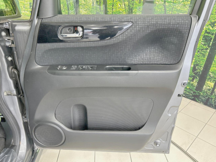 2016 Honda N-BOX CUSTOM DBA-JF1 (UW-69f0215da0d2b)[22]