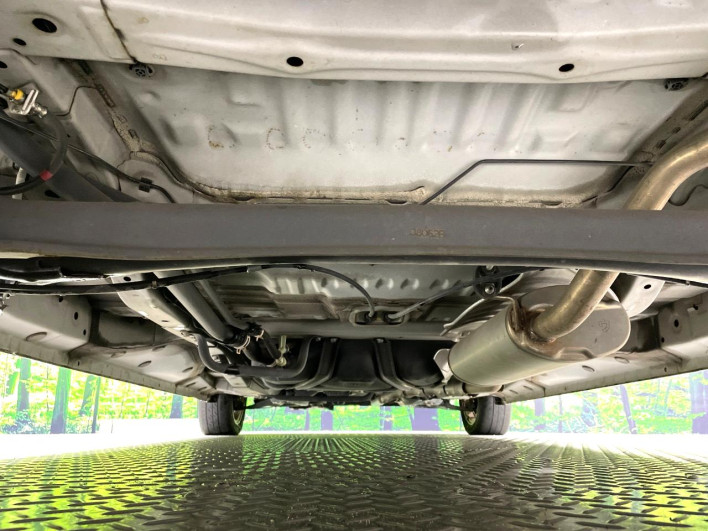 2013 Honda N-BOX DBA-JF1 (UW-69f0215e04c58)[10]