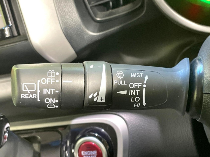 2013 Honda N-BOX DBA-JF1 (UW-69f0215e04c58)[29]