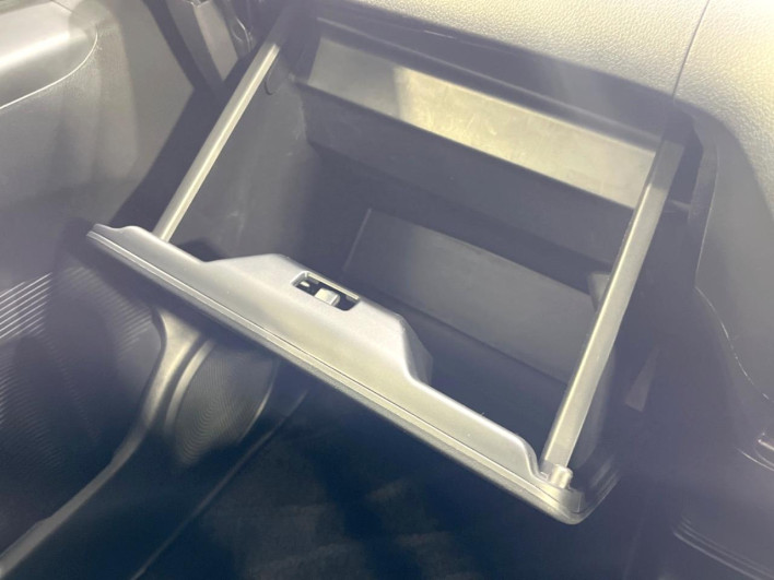 2013 Honda N-BOX DBA-JF1 (UW-69f0215f0ca09)[26]