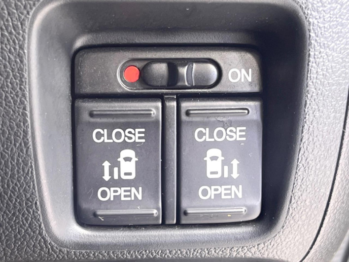 2013 Honda N-BOX DBA-JF1 (UW-69f0215f0ca09)[7]