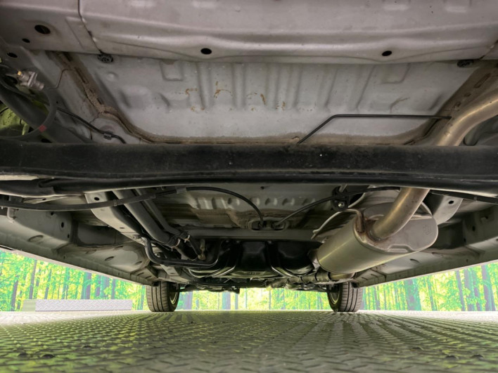 2013 Honda N-BOX CUSTOM DBA-JF1 (UW-69f0215f697cb)[12]