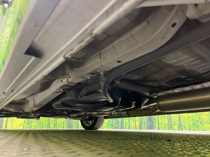 2013 Honda N-BOX CUSTOM DBA-JF1 (UW-69f0215f697cb)[14]