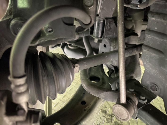 2013 Honda N-BOX CUSTOM DBA-JF1 (UW-69f0215f697cb)[5]