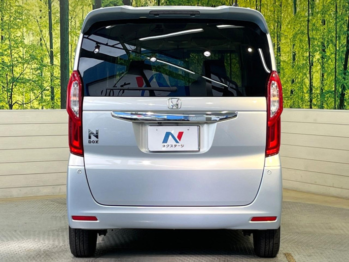 2017 Honda N-BOX DBA-JF3 (UW-69f0215fe85a7)[27]