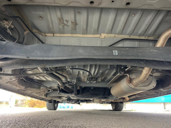 2018 Honda N-BOX CUSTOM DBA-JF3 (UW-69f0216059440)[18]