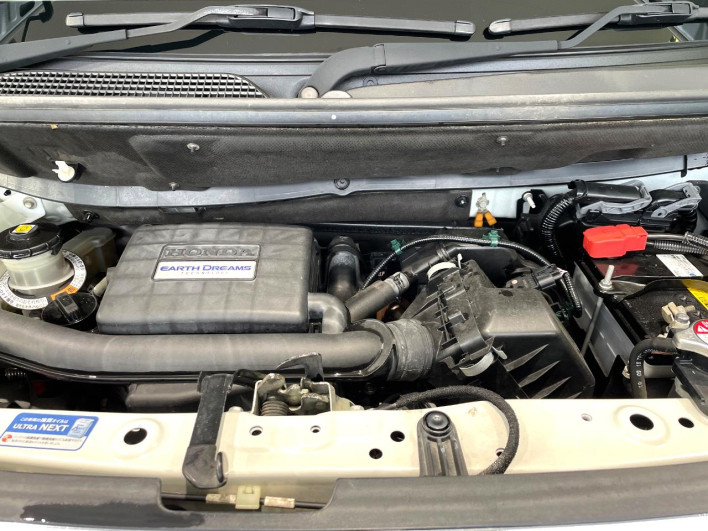 2019 Honda N-BOX DBA-JF3 (UW-69f02160b5077)[4]