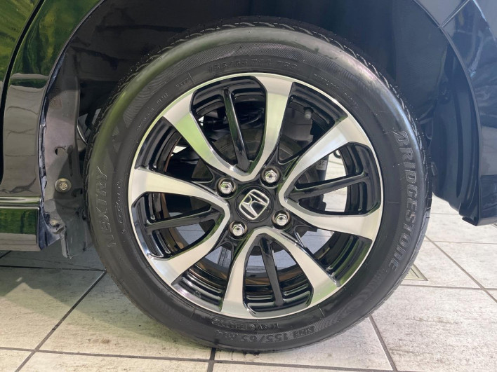 2019 Honda N-BOX CUSTOM DBA-JF3 (UW-69f0216183df5)[4]