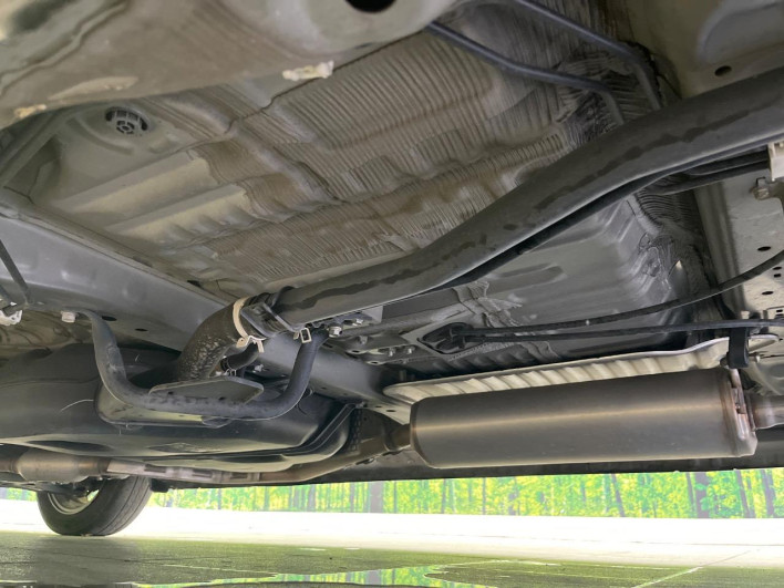 2019 Honda N-BOX CUSTOM DBA-JF3 (UW-69f0216183df5)[13]