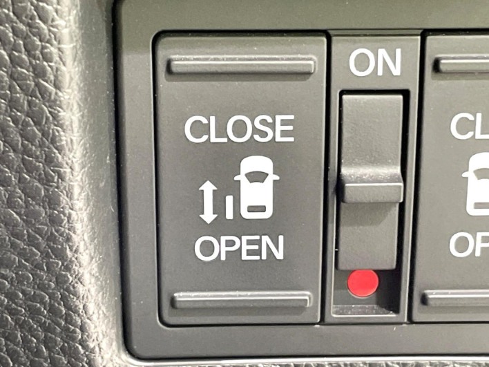 2020 Honda N-BOX CUSTOM 6BA-JF3 (UW-69f02162c5428)[26]