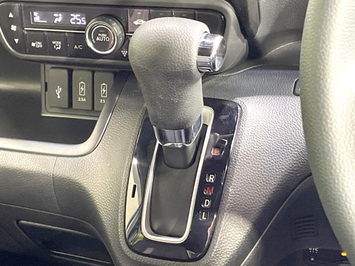 2020 Honda N-BOX CUSTOM 6BA-JF3 (UW-69f02162c5428)[16]