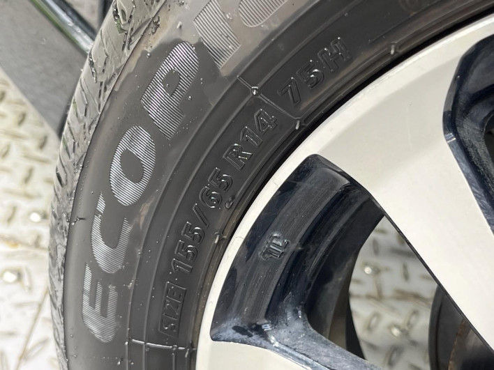 2020 Honda N-BOX CUSTOM 6BA-JF3 (UW-69f02163751d2)[20]