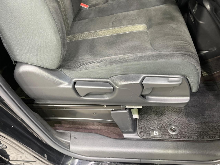 2020 Honda N-BOX CUSTOM 6BA-JF3 (UW-69f02163751d2)[23]