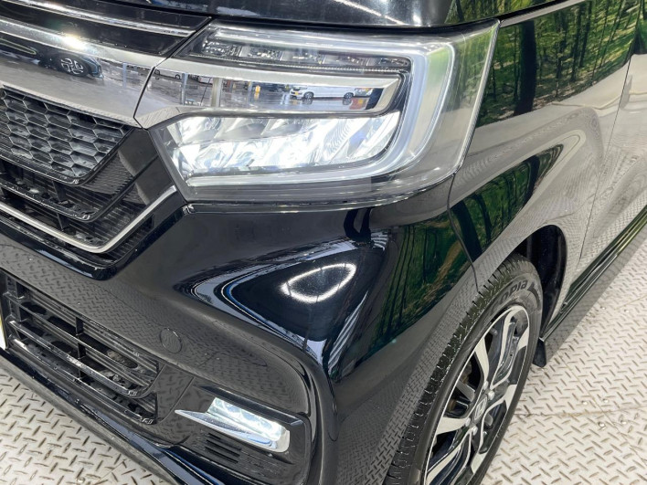 2020 Honda N-BOX CUSTOM 6BA-JF3 (UW-69f02163751d2)[17]