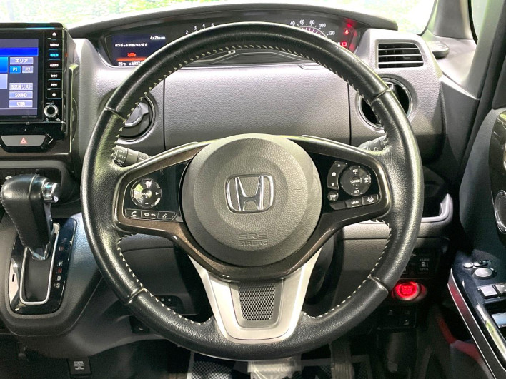 2018 Honda N-BOX CUSTOM DBA-JF3 (UW-69f02163dab38)[6]