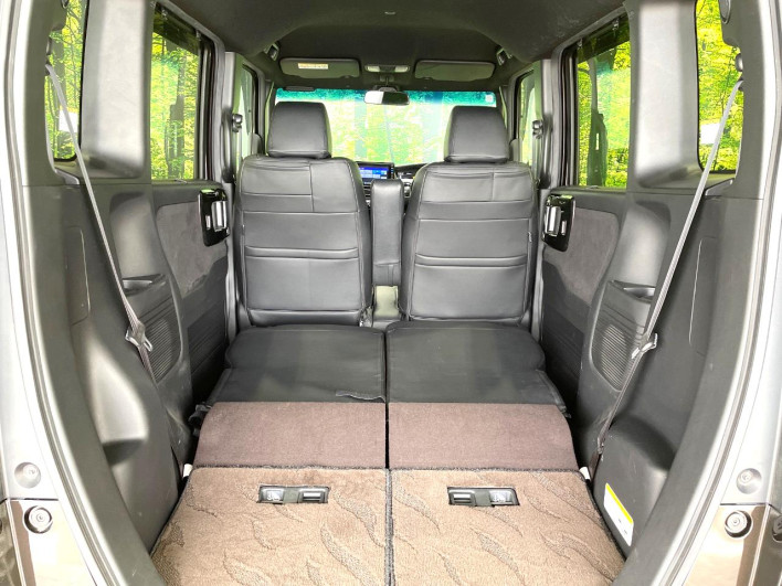 2018 Honda N-BOX CUSTOM DBA-JF3 (UW-69f02163dab38)[27]