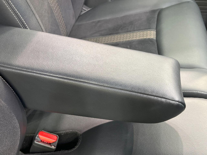 2019 Honda N-BOX CUSTOM DBA-JF3 (UW-69f021643cb28)[18]