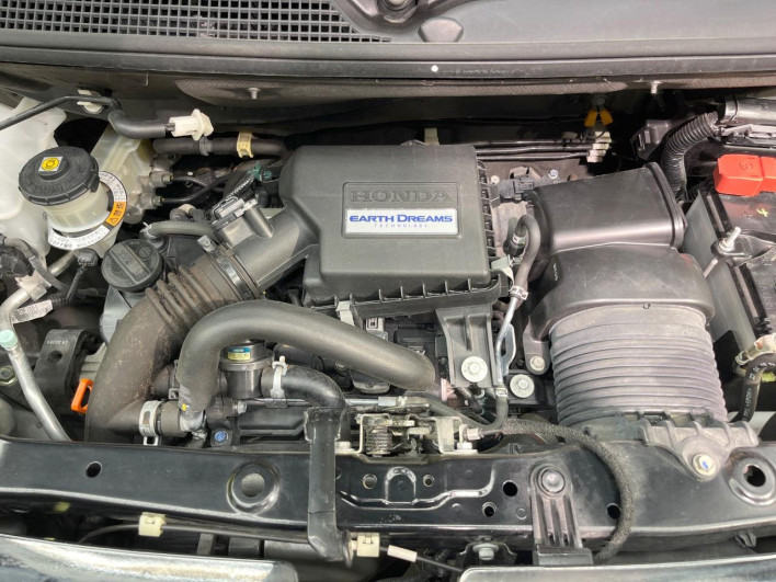 2019 Honda N-BOX CUSTOM DBA-JF3 (UW-69f021643cb28)[14]