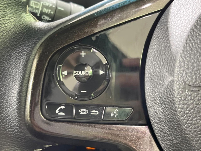 2020 Honda N-BOX CUSTOM 6BA-JF3 (UW-69f0216489f51)[24]