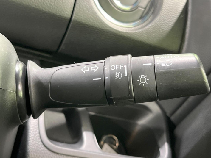 2020 Honda N-BOX CUSTOM 6BA-JF3 (UW-69f0216489f51)[28]