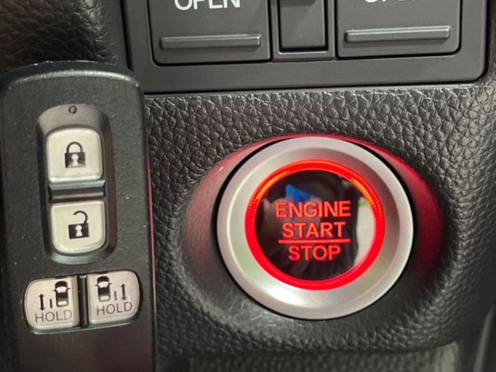 2020 Honda N-BOX CUSTOM 6BA-JF3 (UW-69f0216584c25)[26]