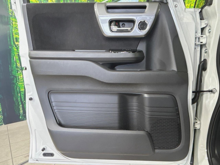 2022 Honda N-BOX CUSTOM 6BA-JF3 (UW-69f0216688e90)[27]