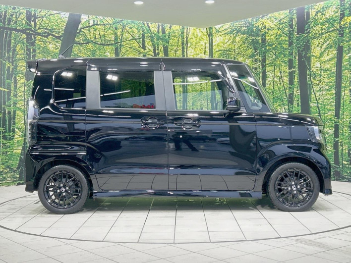 2023 Honda N-BOX CUSTOM 6BA-JF3 (UW-69f02166a1cd5)[9]