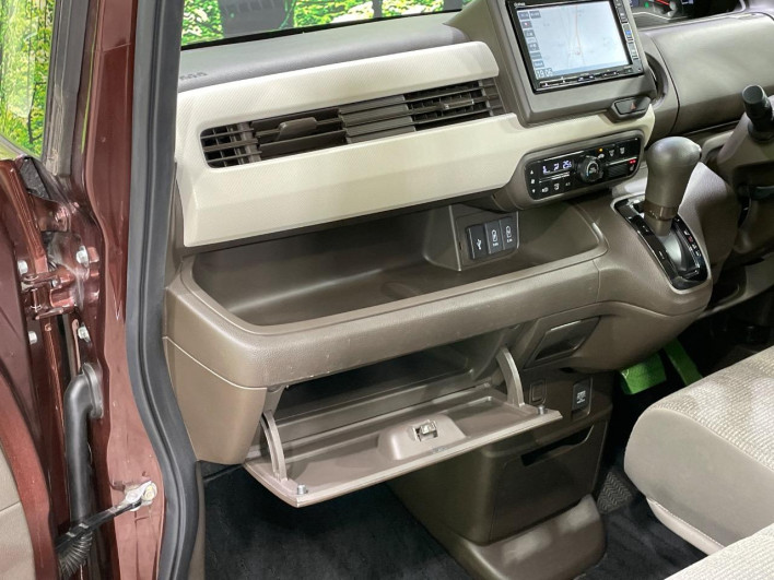 2021 Honda N-BOX 6BA-JF3 (UW-69f02166b3fe4)[24]