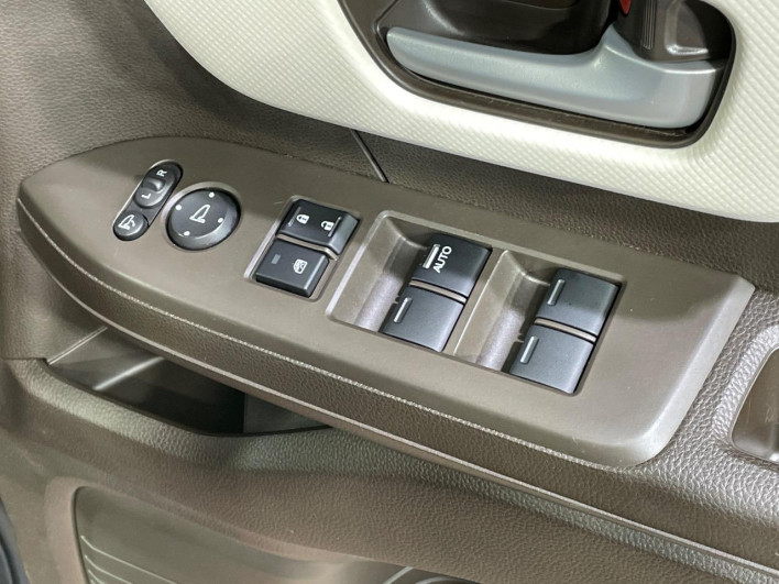 2021 Honda N-BOX 6BA-JF3 (UW-69f02166b3fe4)[18]