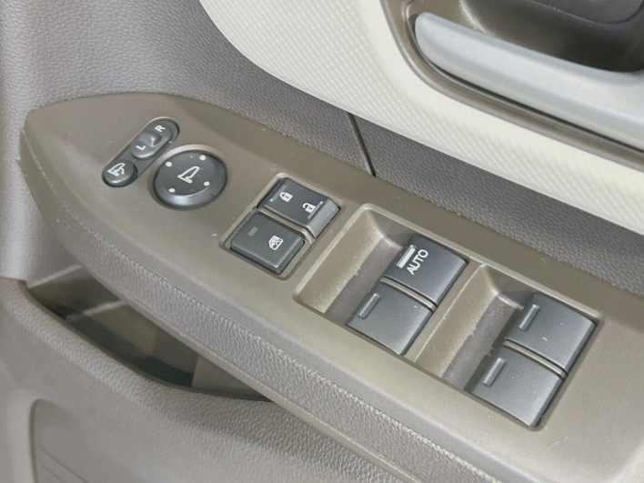 2021 Honda N-BOX 6BA-JF3 (UW-69f0216727c52)[17]