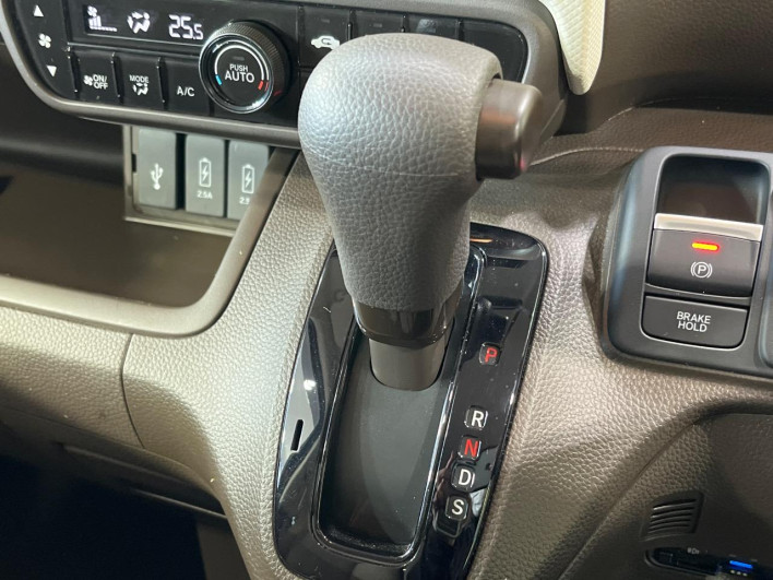 2023 Honda N-BOX 6BA-JF3 (UW-69f0216acef3f)[29]