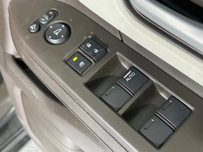 2024 Honda N-BOX 6BA-JF3 (UW-69f0216b56d4c)[26]