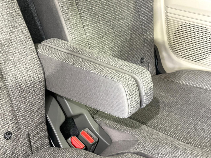 2019 Honda N-BOX 6BA-JF4 (UW-69f0216ca4f7b)[24]