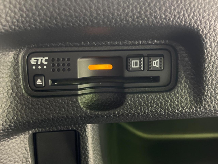 2017 Honda N-BOX CUSTOM DBA-JF4 (UW-69f0216ca6855)[19]