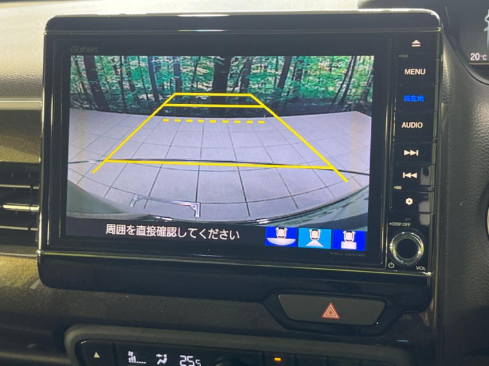 2017 Honda N-BOX CUSTOM DBA-JF4 (UW-69f0216ca6855)[13]