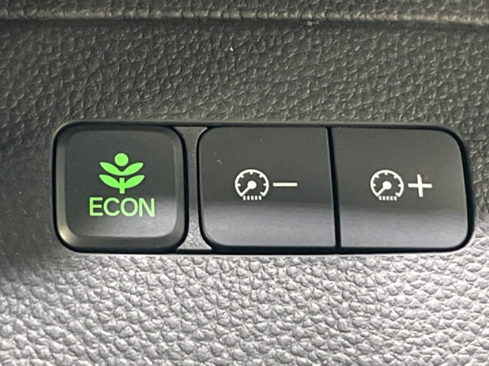 2017 Honda N-BOX CUSTOM DBA-JF4 (UW-69f0216ca6855)[15]